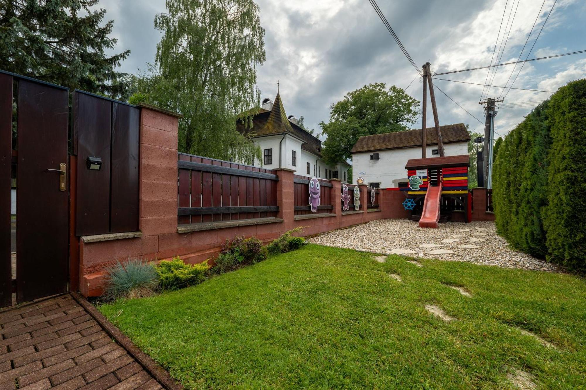 Apartmany Dreams Besenova Exterior photo
